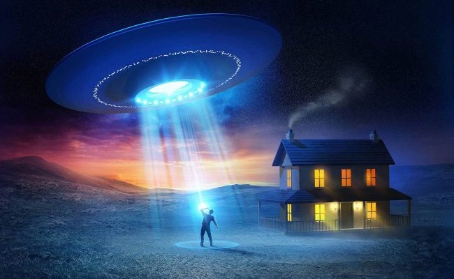 Est-il rationnel de croire aux visites d'extraterrestres ?